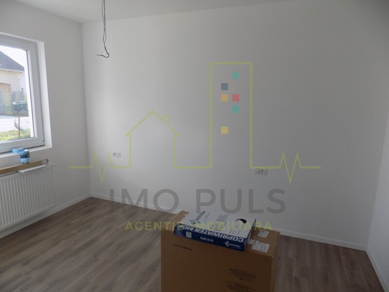 Calea Urseni, gradina proprie 28 mp, bloc nou, loc de parcare si TVA incluse in pret.